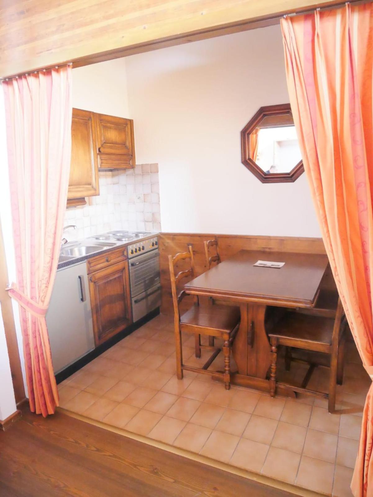 Chamoson Between Boutique Hotel מראה חיצוני תמונה